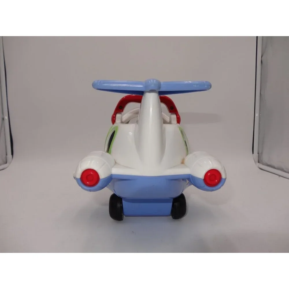 Fisher Price Little People Airplane Lights & Sound 2005 Suitcase 3 Little People